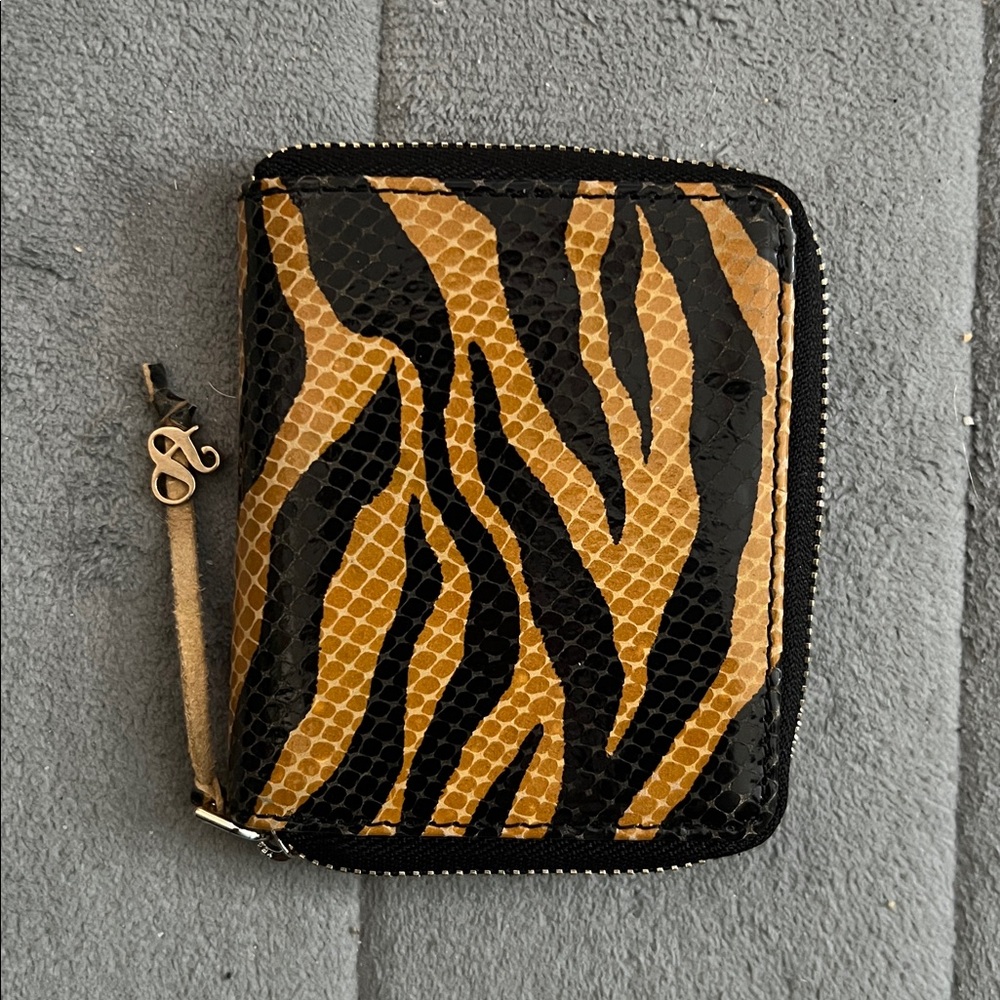 Scotch & Soda Black and Tan Wallet 4x4 credit card holders(6) and cash
